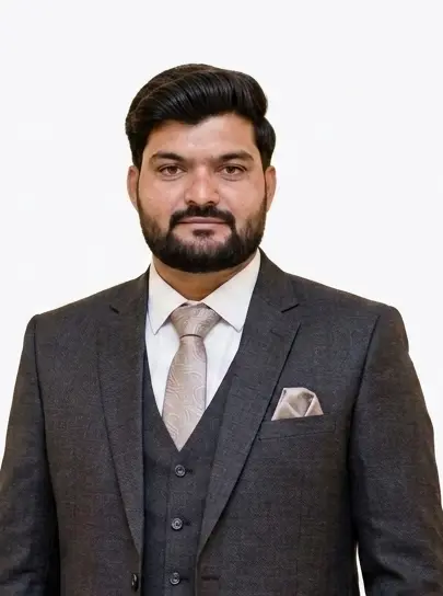 Portrait of Nouman Ullah, Chief Executive Officer